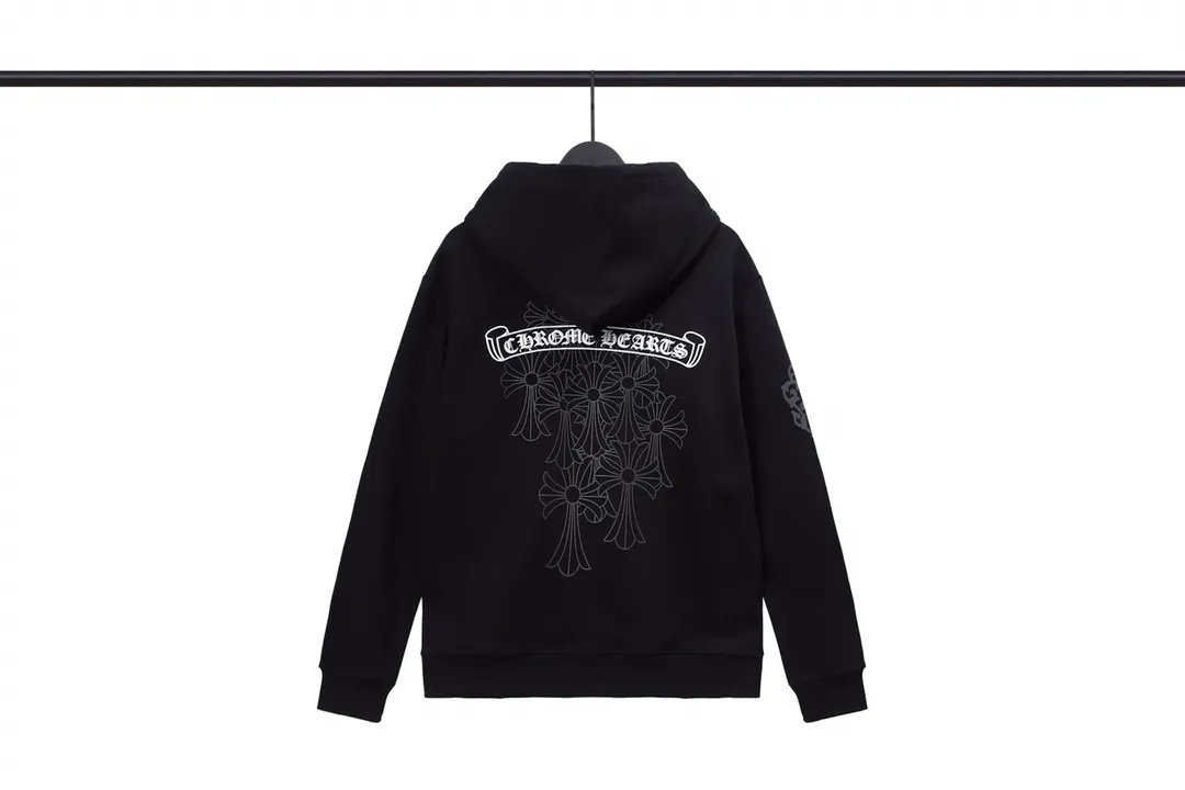 Q23—P230 -Chrome Hearts/Chrome Hearts printed zipper sweatshirt cardigan jacket -420 grams of high-density, high-quality wool, soft, delicate and skin-friendly, soft and silky to the touch, warm and skin-friendly -The hardware zipper accessories are all customized and full of details -Colour: black -Size: S M L XL